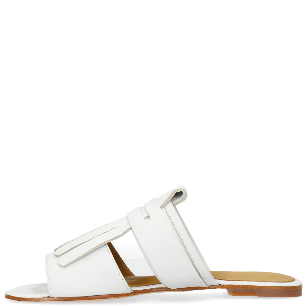 Vicky 6 - Image 4